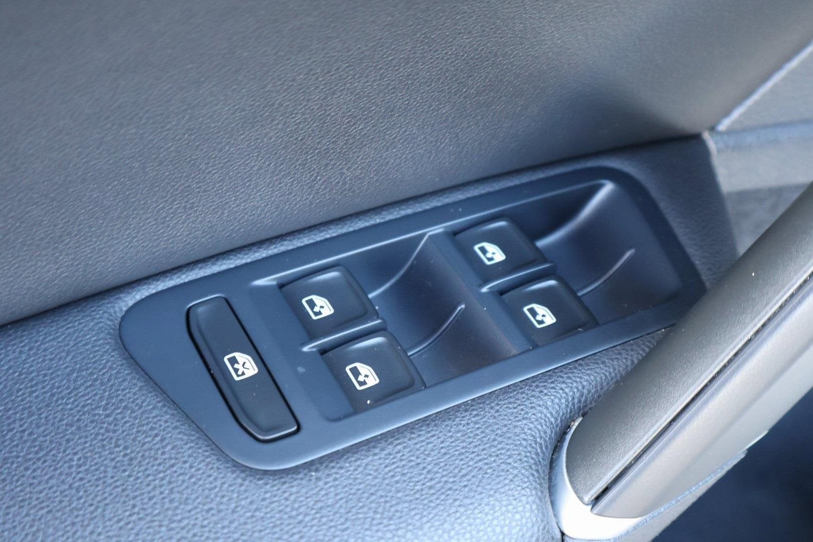 2018 Volkswagen e-Golf SEL Premium