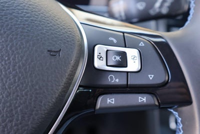 2018 Volkswagen e-Golf SEL Premium