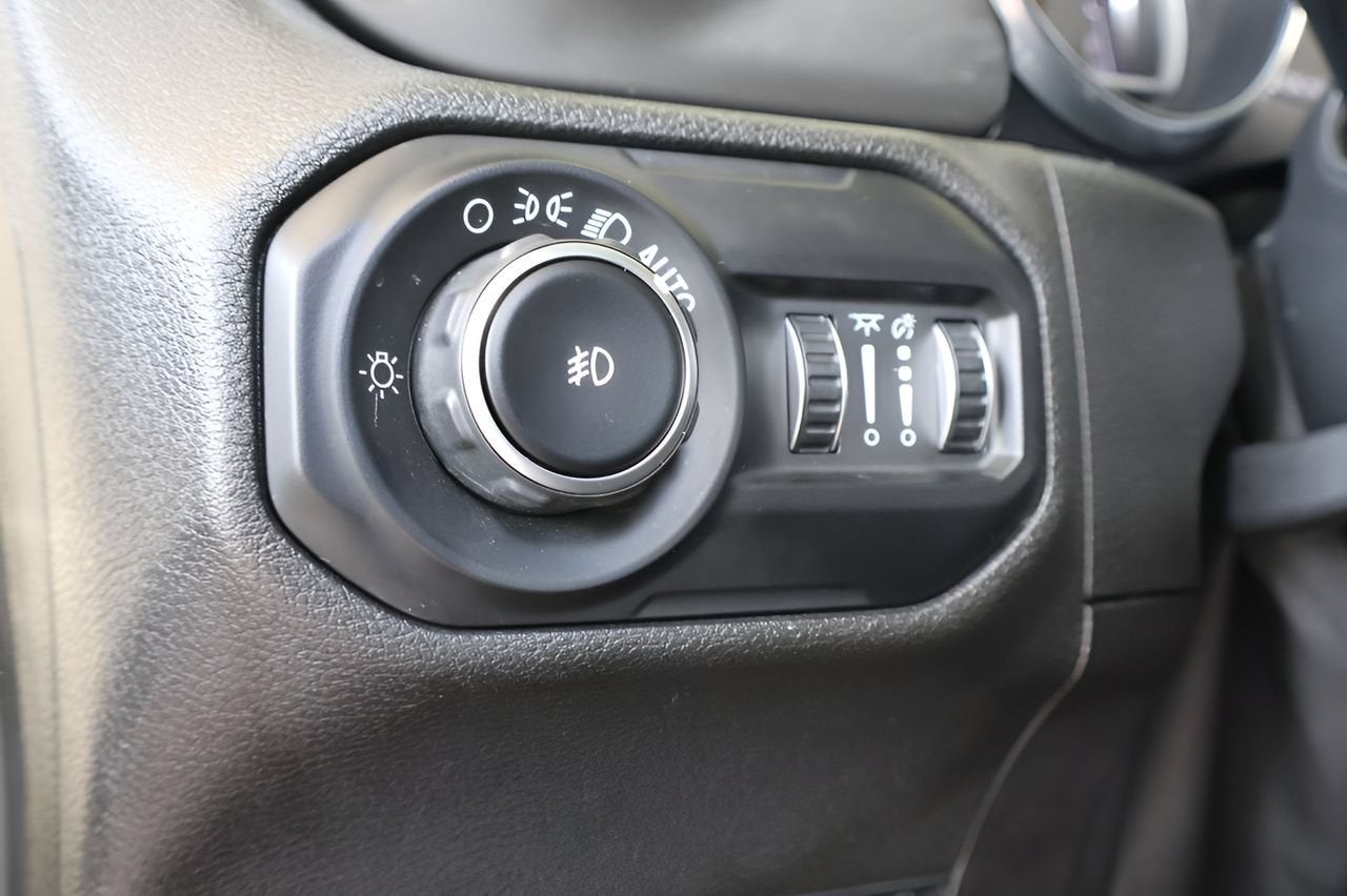 2019 Jeep WRAN NA