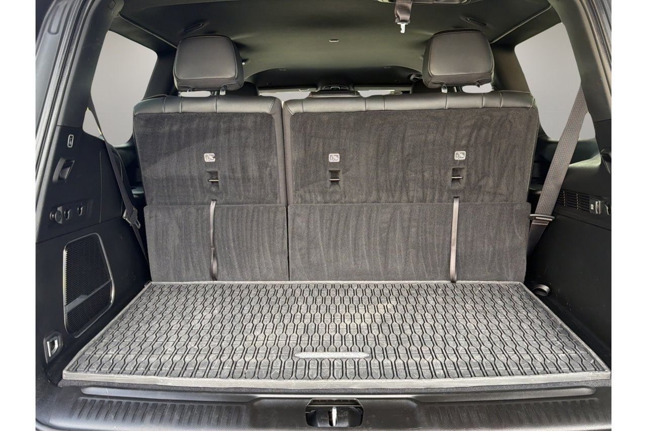 2024 Jeep Wagoneer BASE
