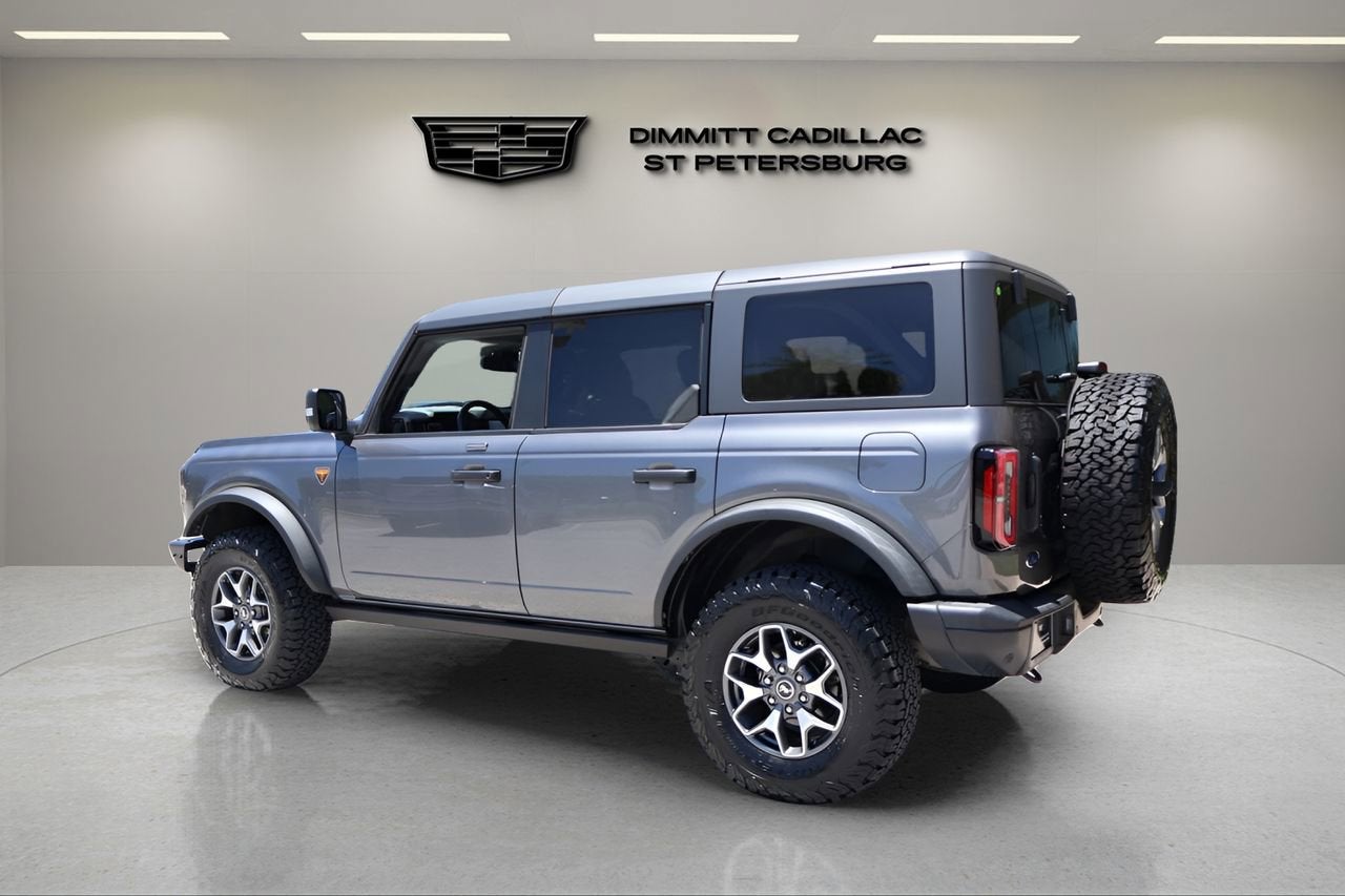 2022 Ford Bronco Base