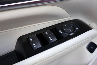 2023 Cadillac CT4 Luxury