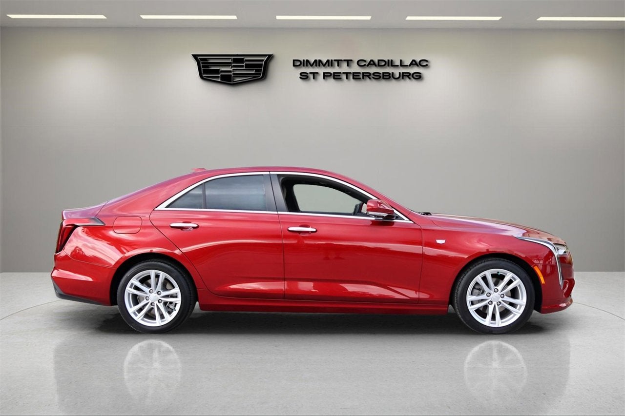 2023 Cadillac CT4 Luxury