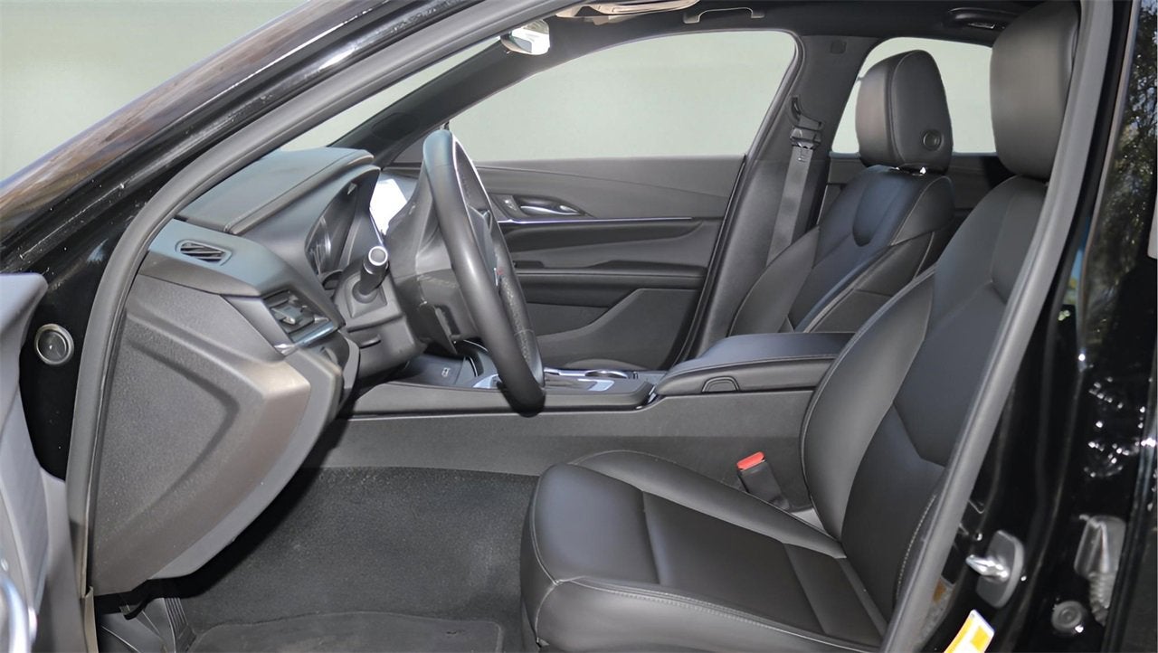 2023 Cadillac CT4 Luxury