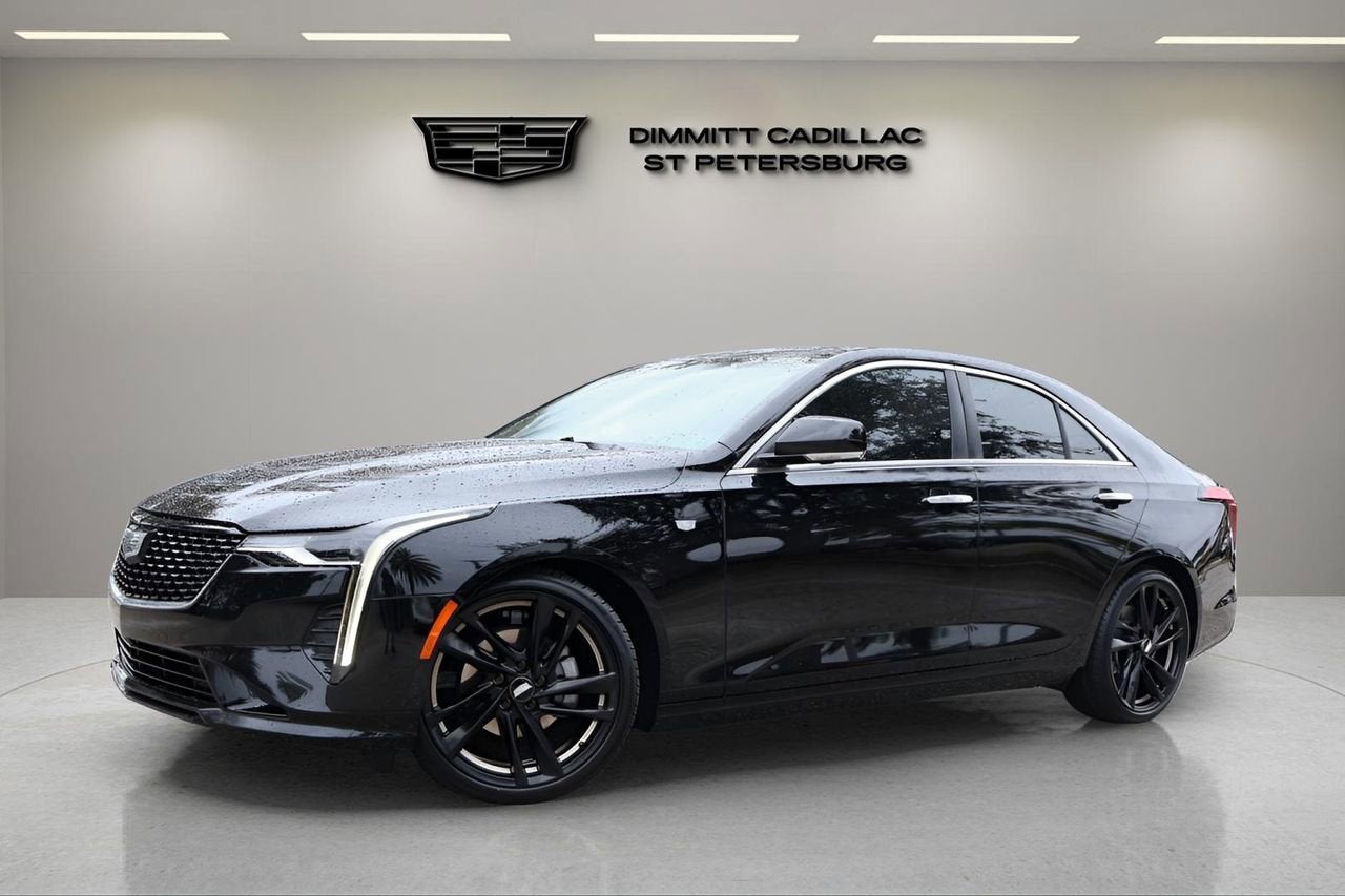 2023 Cadillac CT4 Luxury