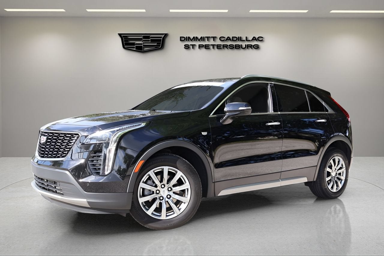 2023 Cadillac XT4 Premium Luxury