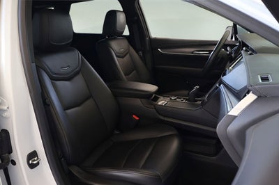 2023 Cadillac XT5 Luxury