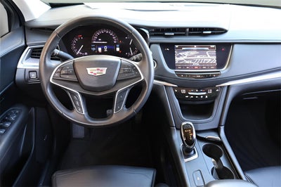 2017 Cadillac XT5 Luxury FWD