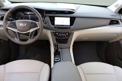2022 Cadillac XT5 Premium Luxury
