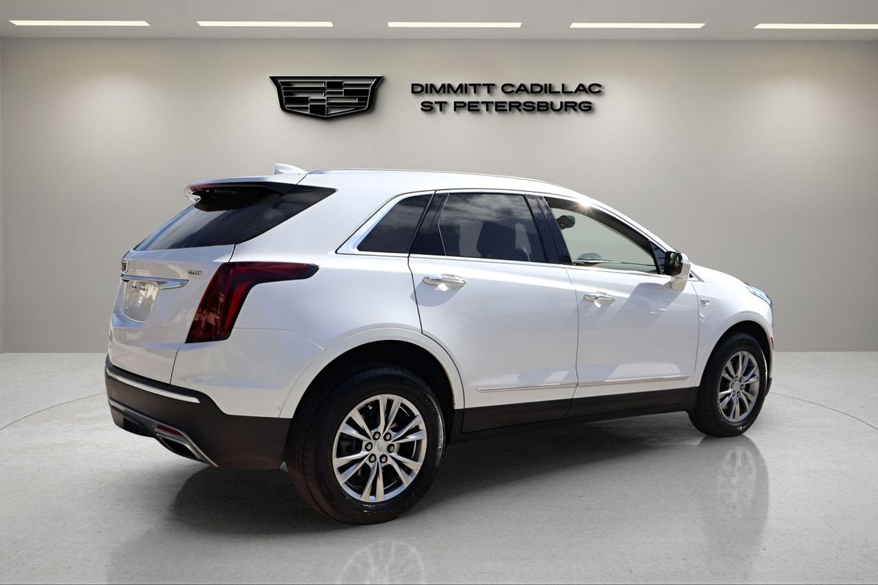 2022 Cadillac XT5 Premium Luxury