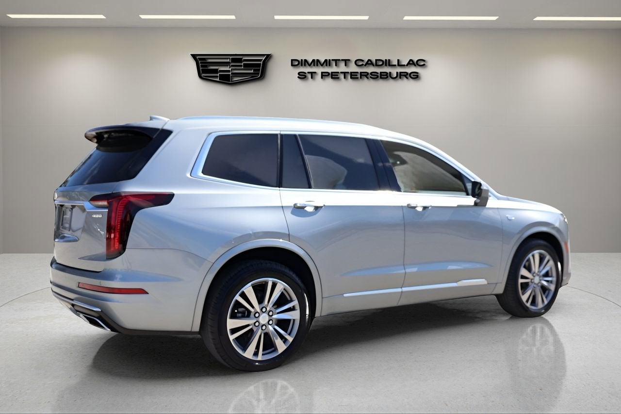 2025 Cadillac XT6 Premium Luxury