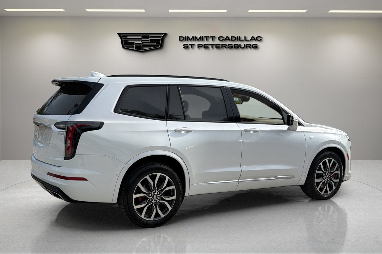 2024 Cadillac XT6 Sport