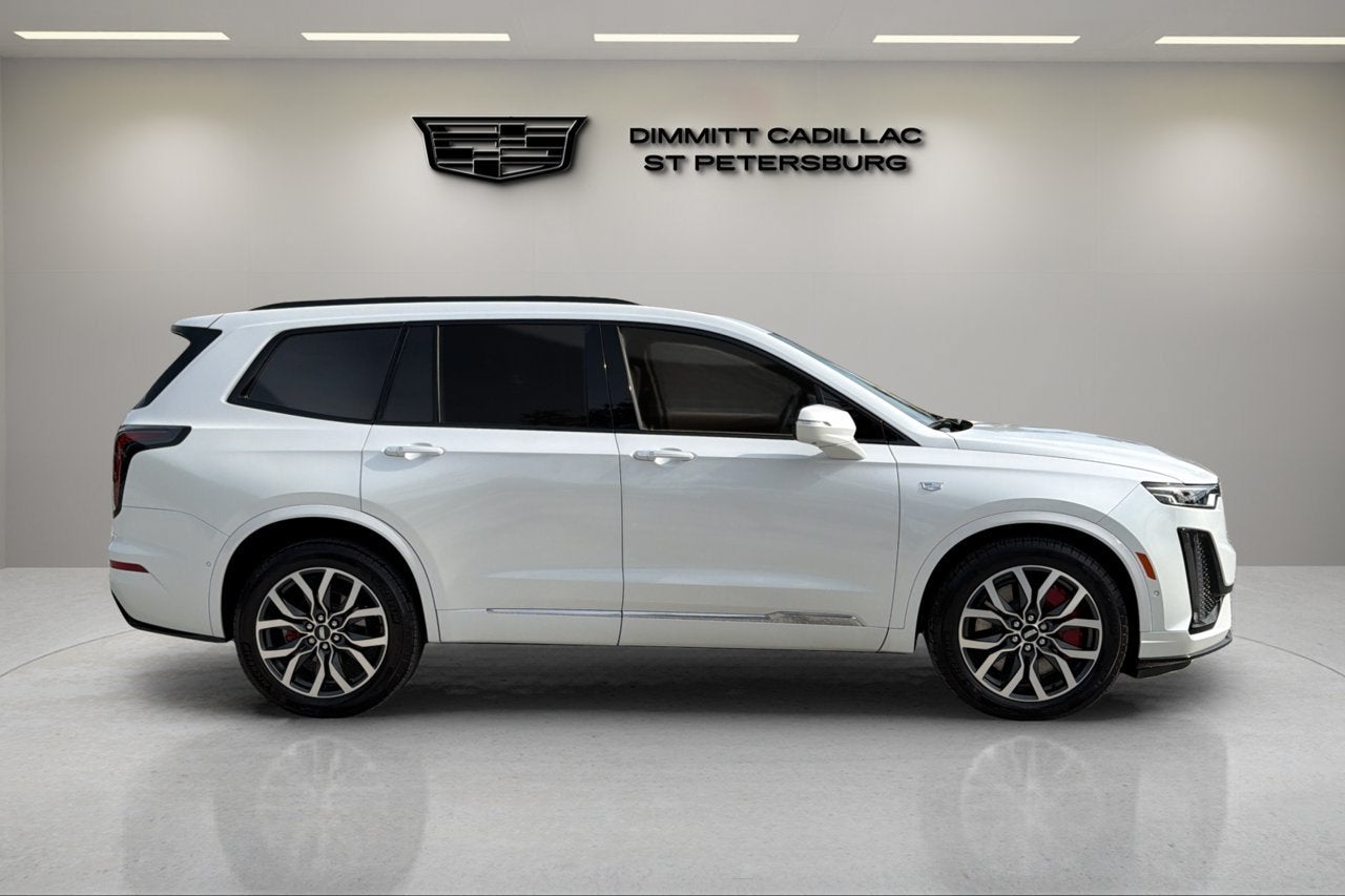 2024 Cadillac XT6 Sport