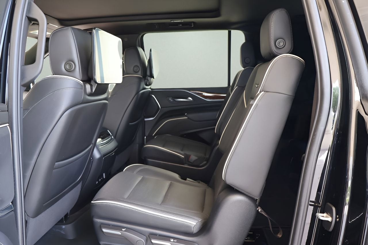 2024 Cadillac Escalade ESV Premium Luxury