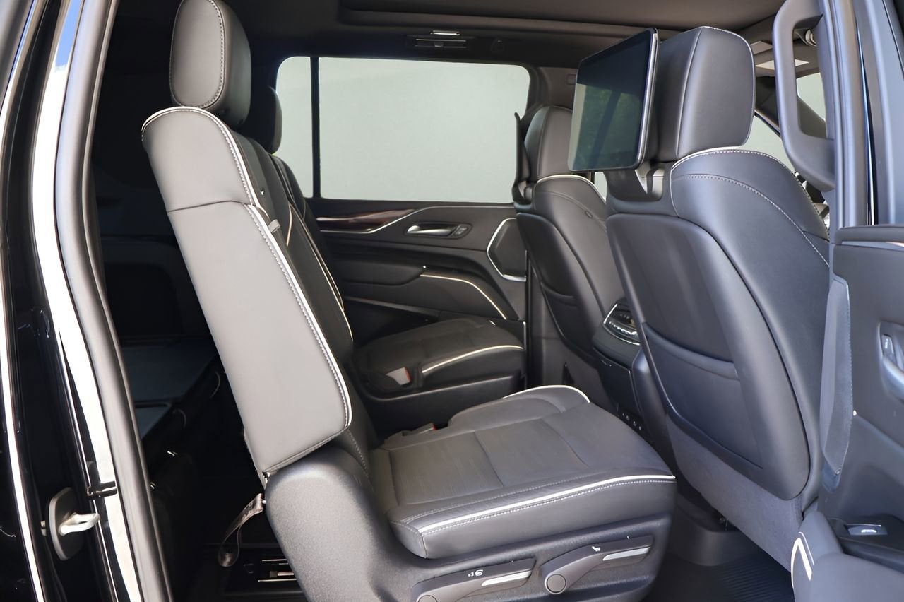2024 Cadillac Escalade ESV Premium Luxury