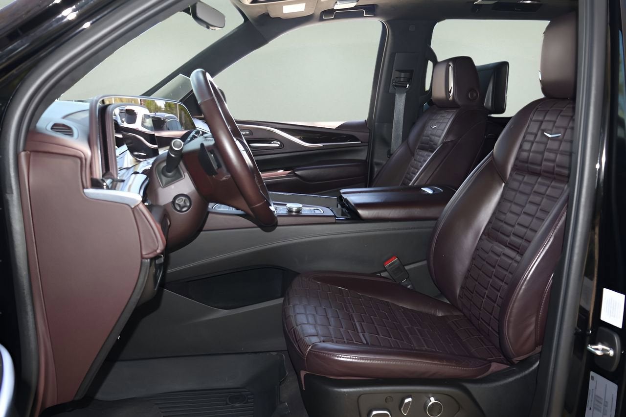 2023 Cadillac Escalade ESV Sport Platinum