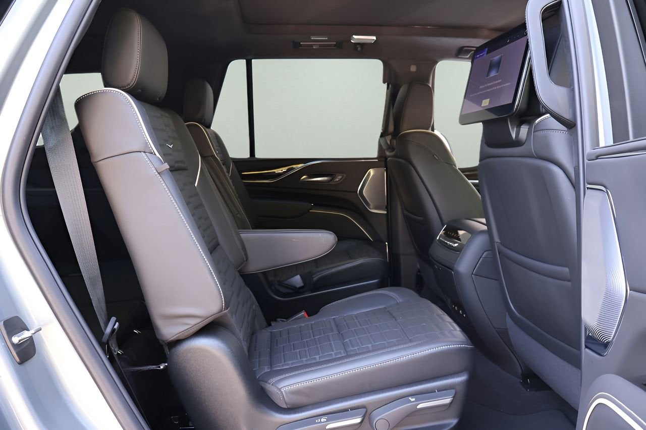 2024 Cadillac Escalade Premium Luxury Platinum