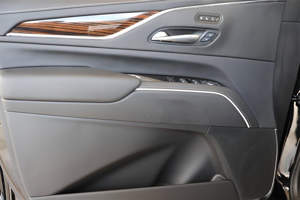 2024 Cadillac Escalade ESV Premium Luxury