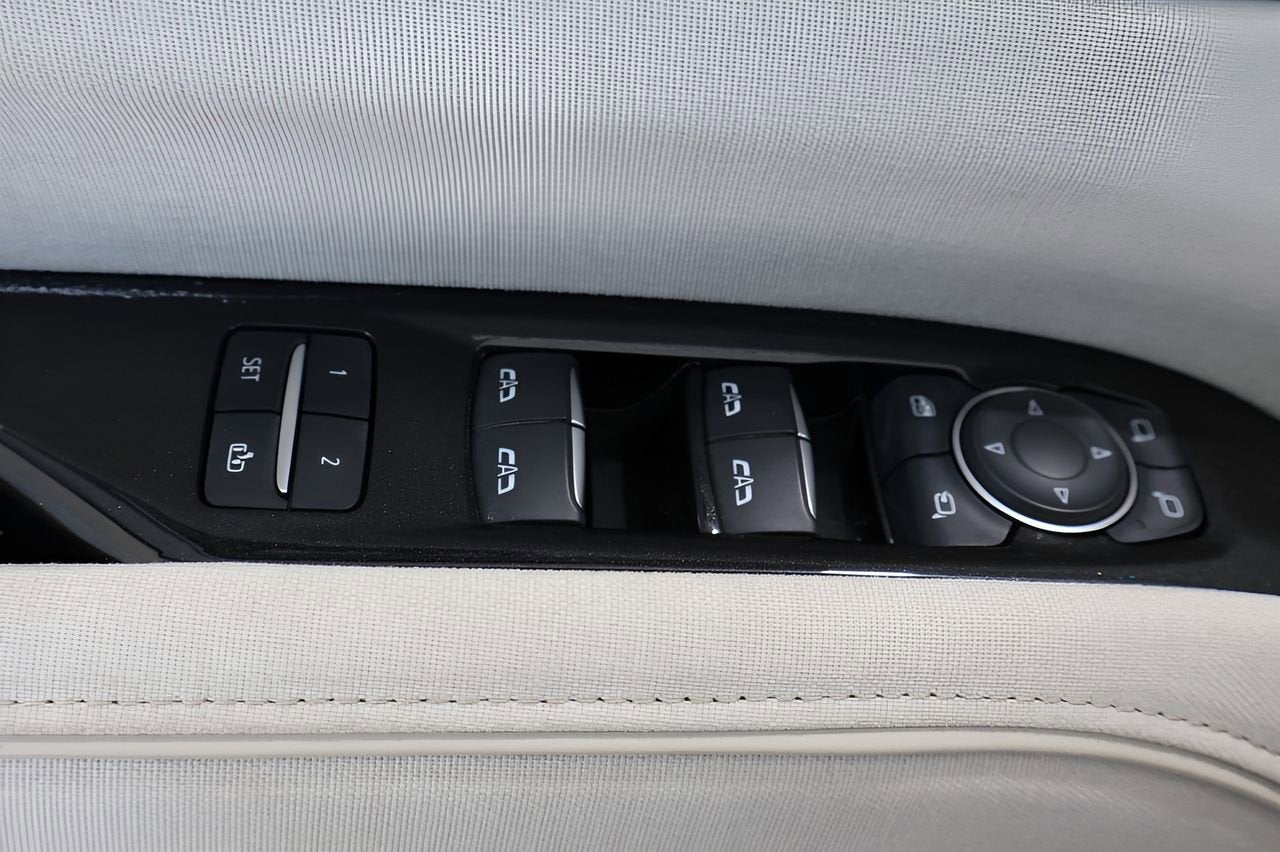 2024 Cadillac Escalade ESV Sport Platinum