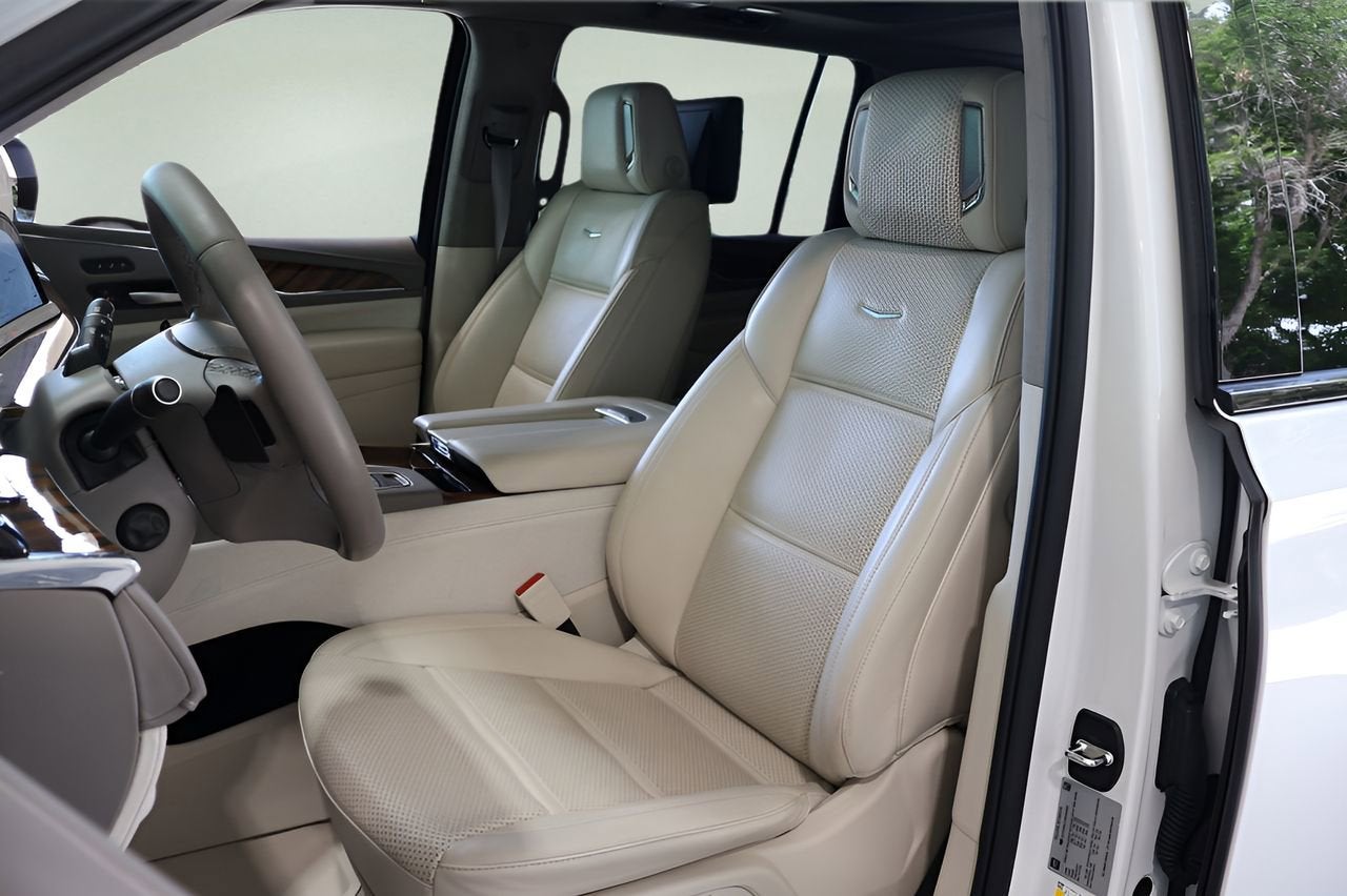 2024 Cadillac Escalade ESV Sport Platinum