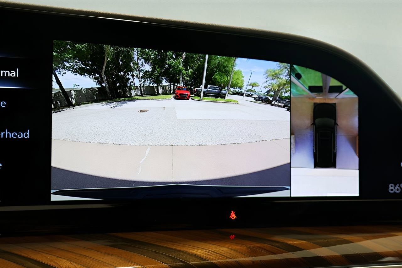 2024 Cadillac Escalade ESV Sport Platinum