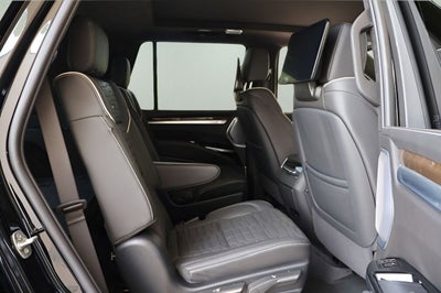 2025 Cadillac Escalade Sport Platinum
