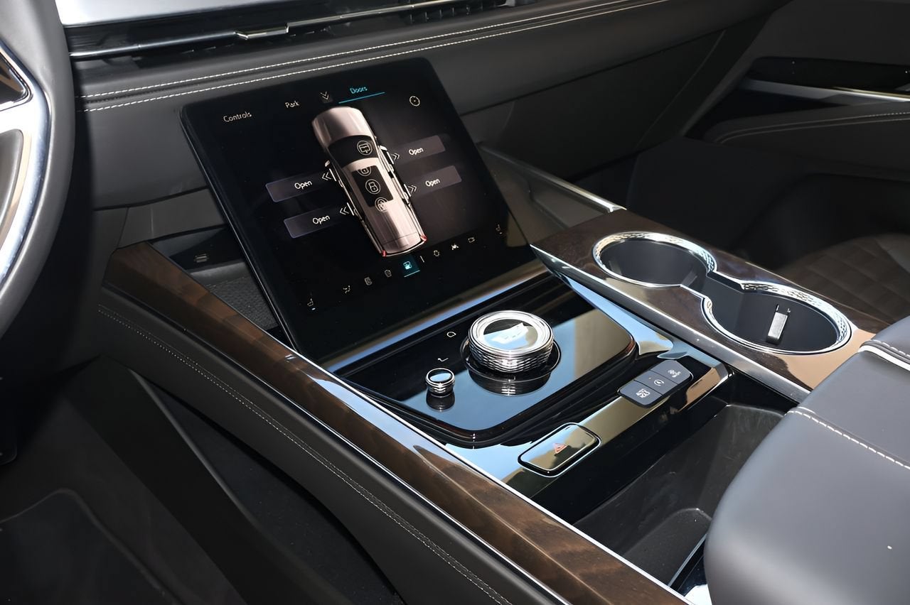 2026 Cadillac Escalade ESV Platinum Sport
