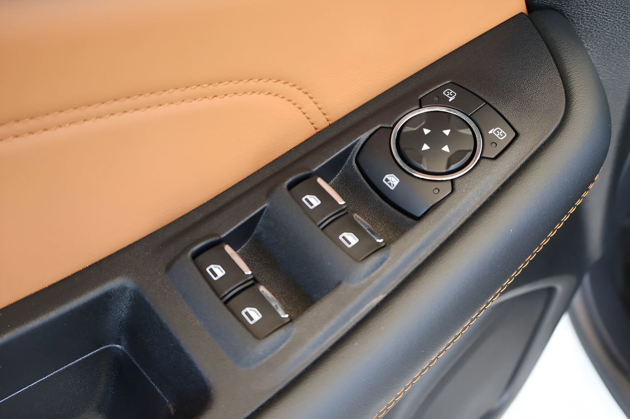 2024 Ford Edge Titanium