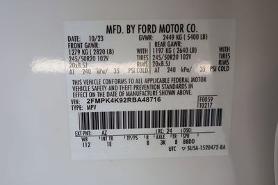 2024 Ford Edge Titanium