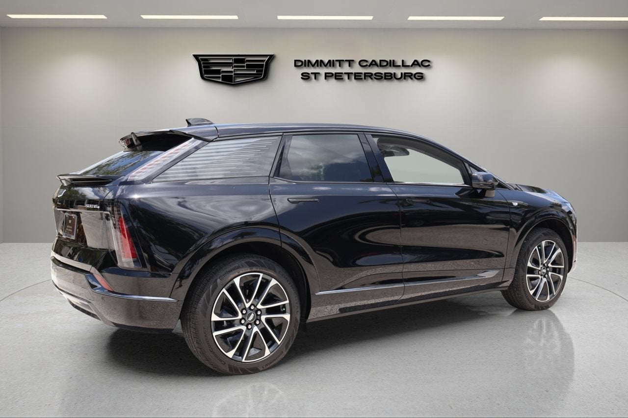 2025 Cadillac OPTIQ Sport 1