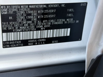 2025 Toyota RAV4 Hybrid XLE