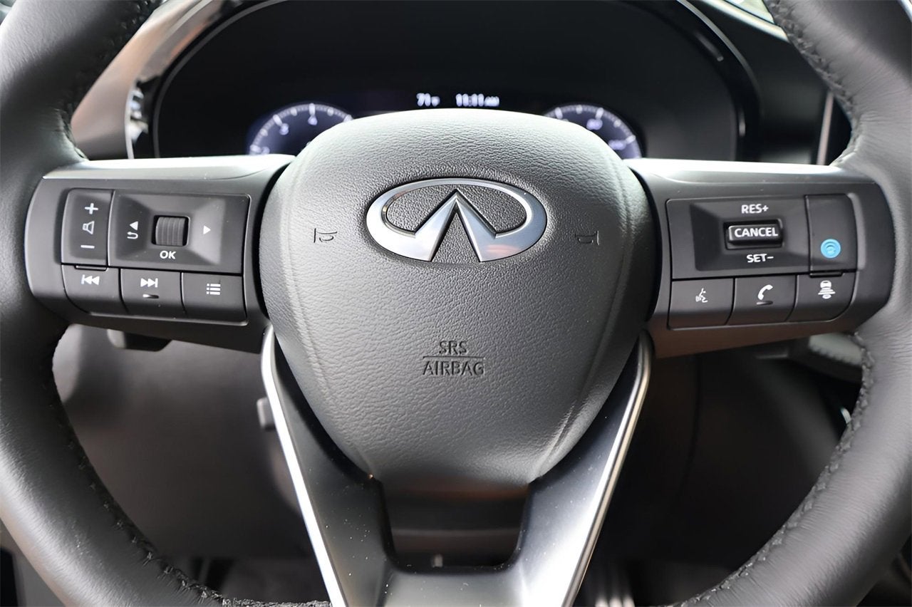 2025 INFINITI QX60 LUXE