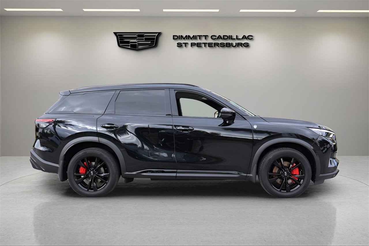 2025 INFINITI QX60 LUXE