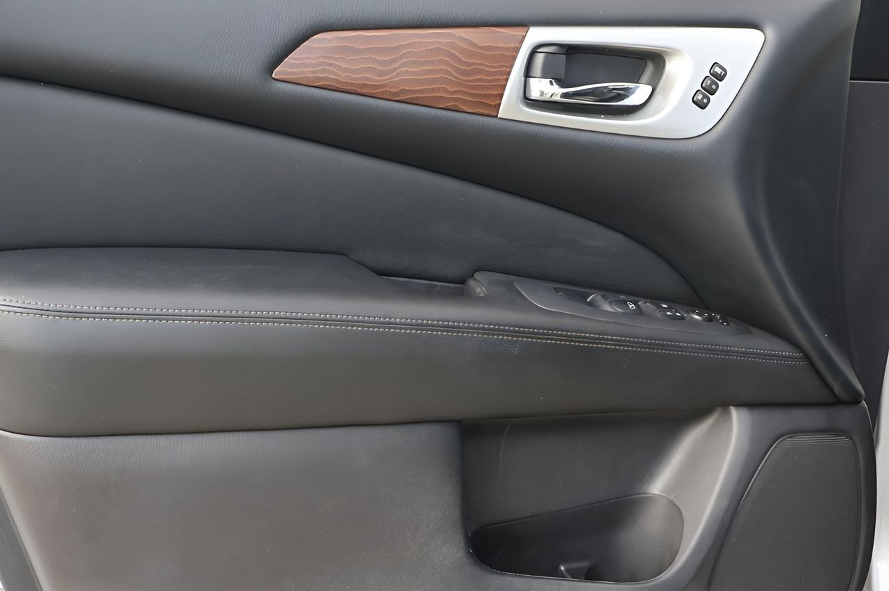 2018 Nissan Pathfinder Platinum
