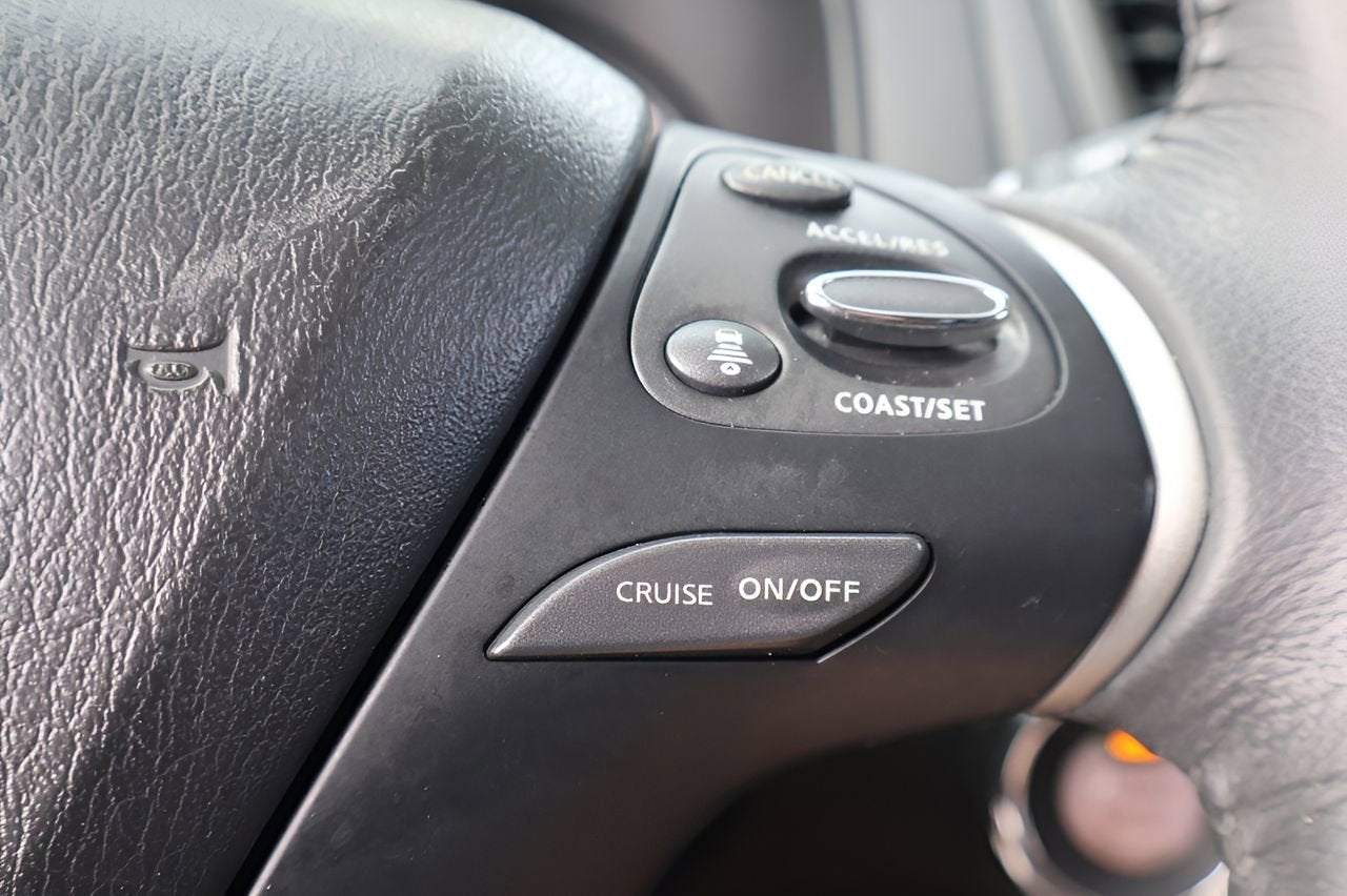 2018 Nissan Pathfinder Platinum