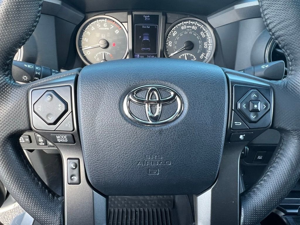 2017 Toyota Tacoma SR5