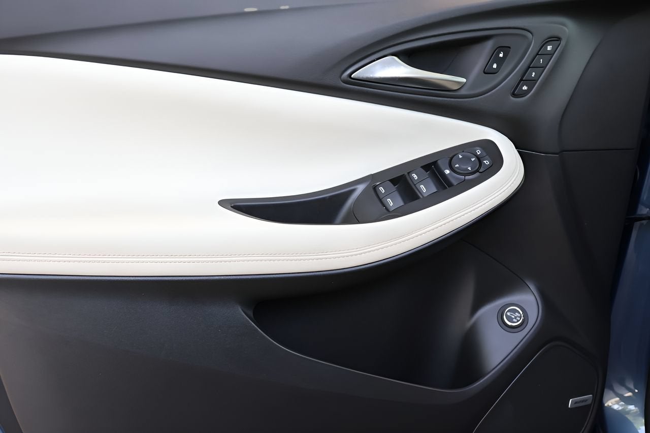 2025 Buick Encore GX Avenir