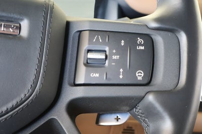 2025 Land Rover Defender V8