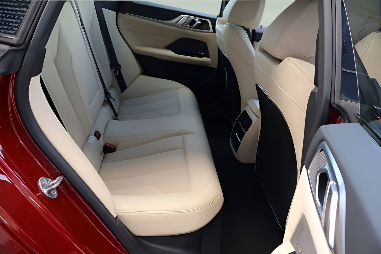 2025 BMW 4 Series M440i