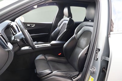 2018 Volvo XC60 R-Design