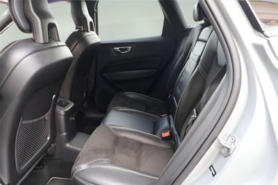 2018 Volvo XC60 R-Design