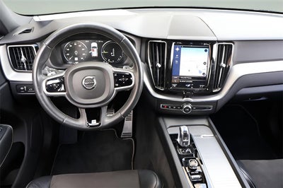 2018 Volvo XC60 R-Design