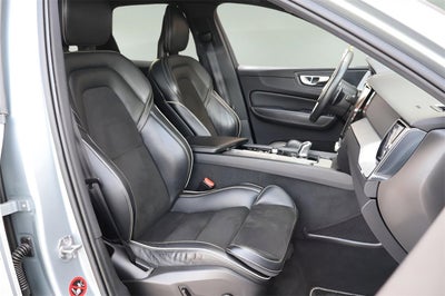 2018 Volvo XC60 R-Design