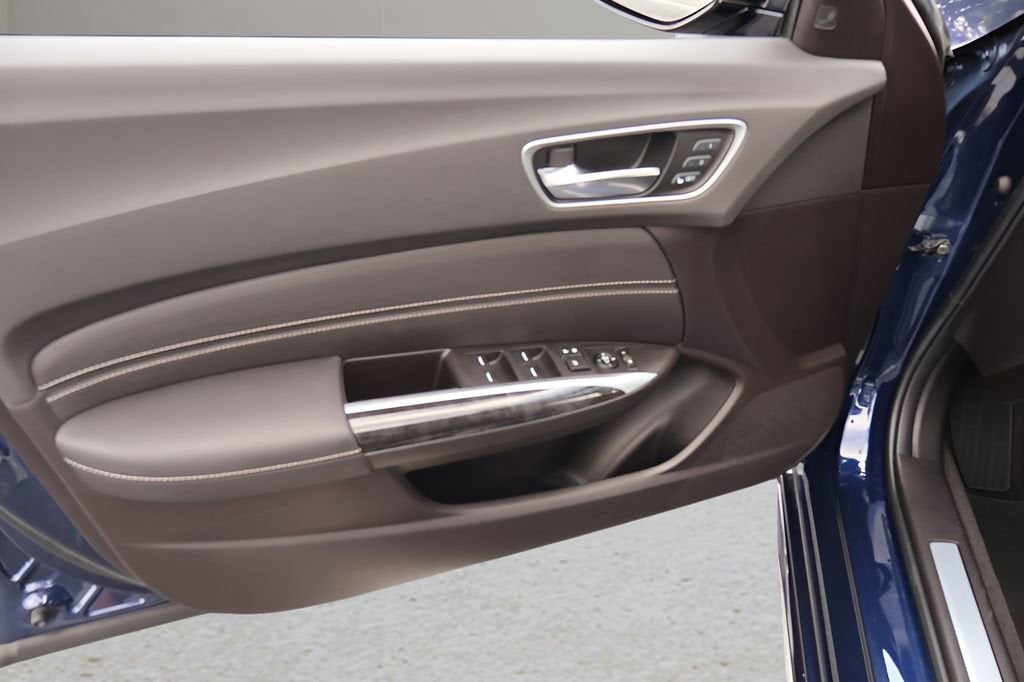 2019 Acura TLX w/Technology Pkg