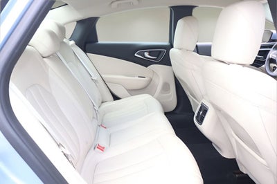2015 Chrysler 200 C