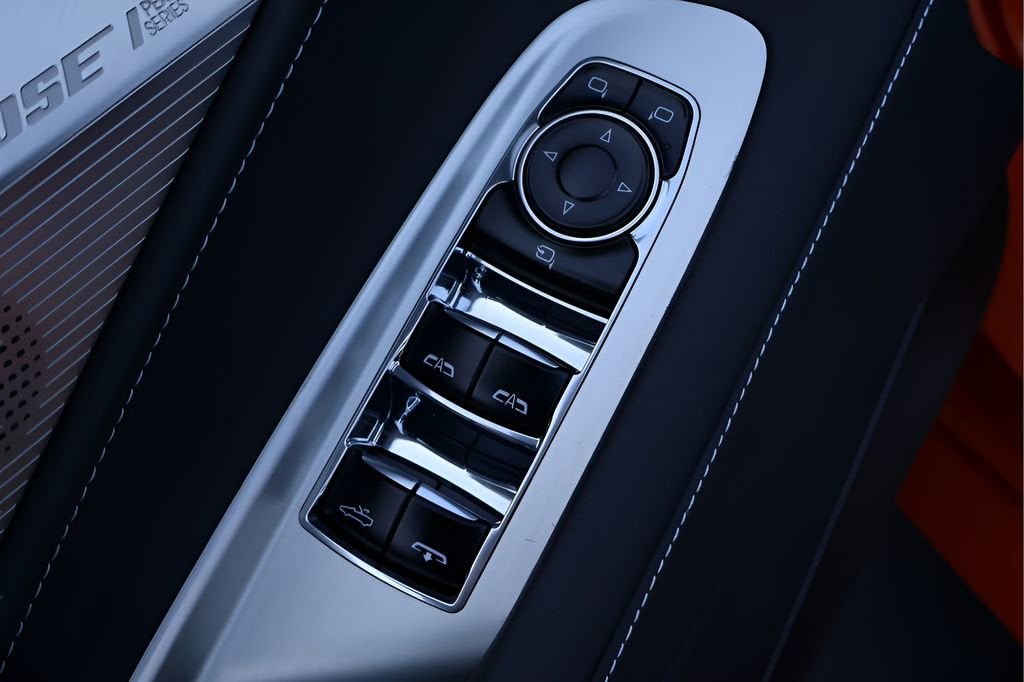 2025 Chevrolet Corvette Stingray 2LT