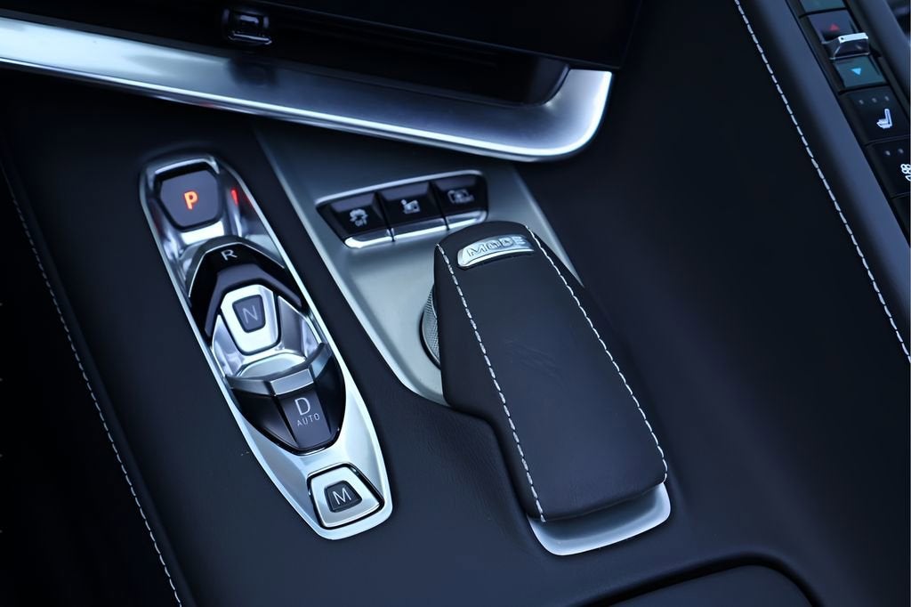 2025 Chevrolet Corvette Stingray 2LT