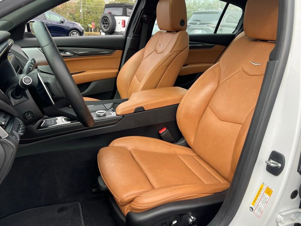 2023 Cadillac CT5 Premium Luxury