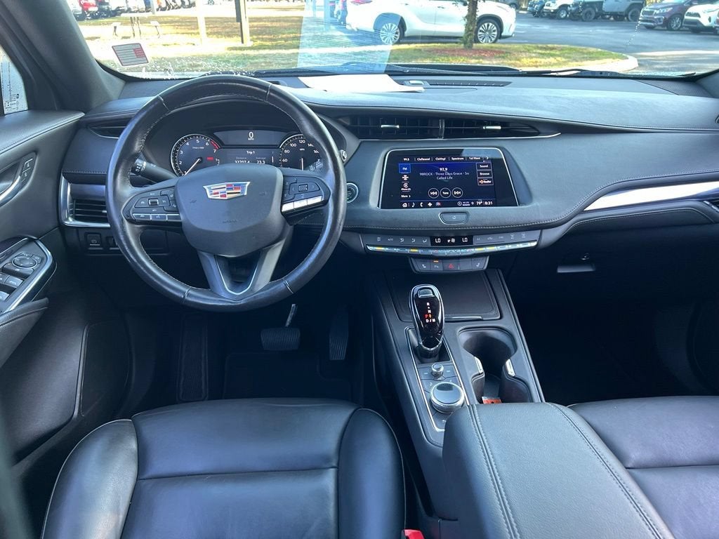 2023 Cadillac XT4 Luxury
