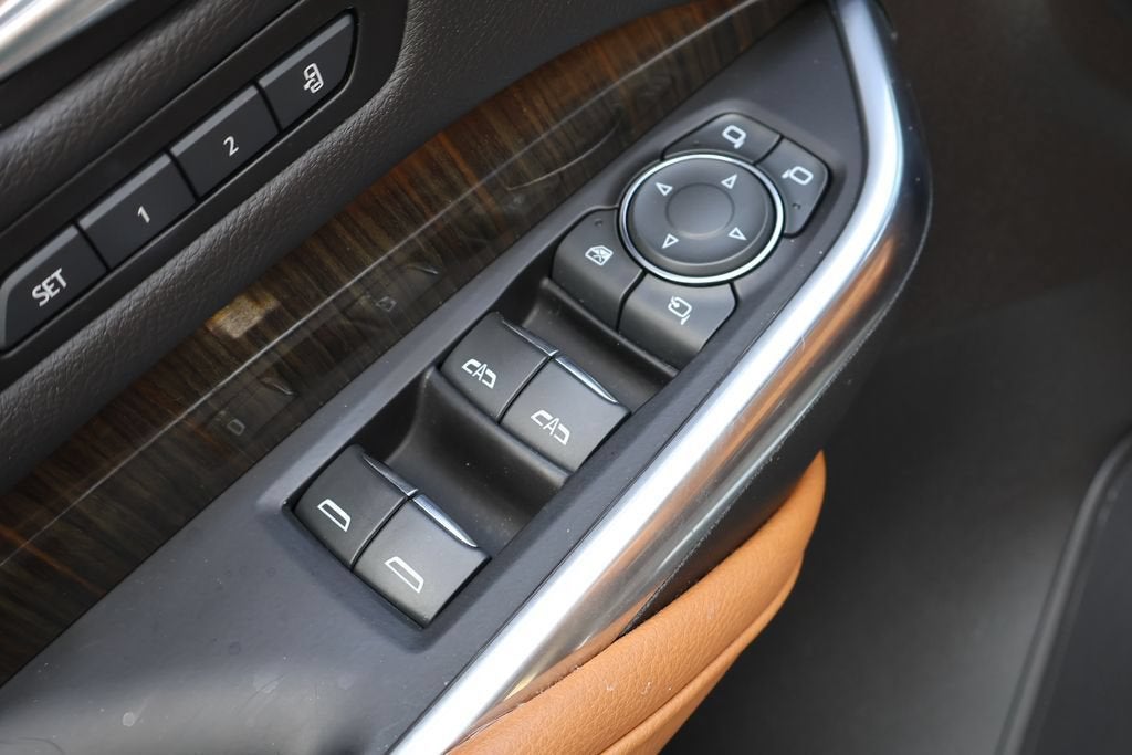 2020 Cadillac XT4 FWD Premium Luxury